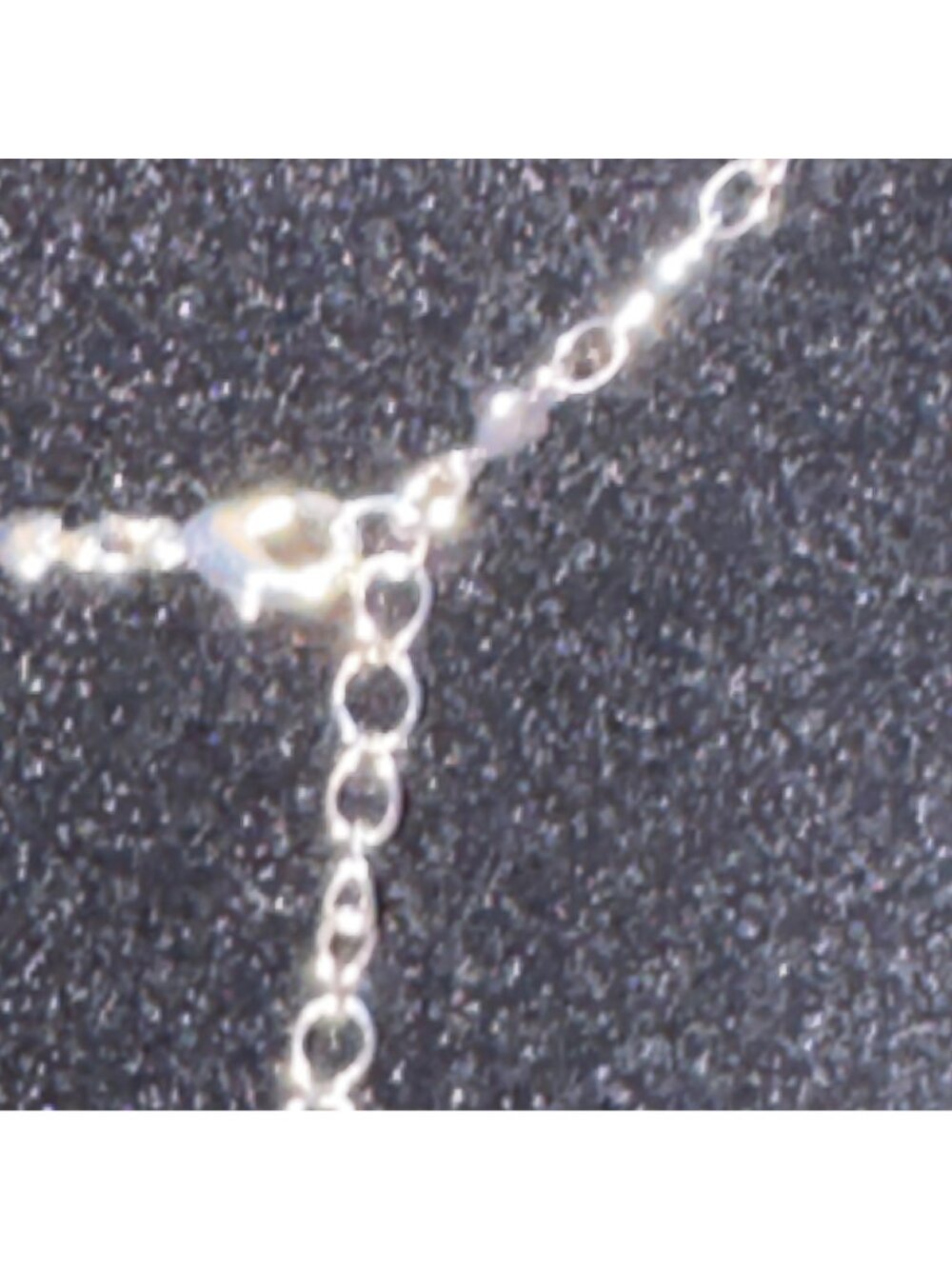 Silver-Tone Chain Necklace With Heart Detailing Women's 18 Inches - Picture 3 of 7